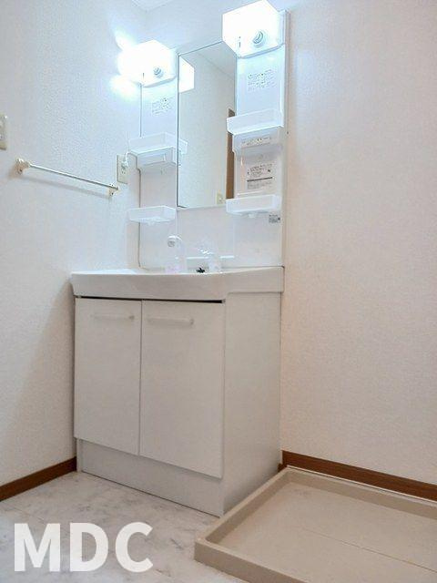 クィーンパレスＴＡＤＡ．Ｃ棟の洗面所