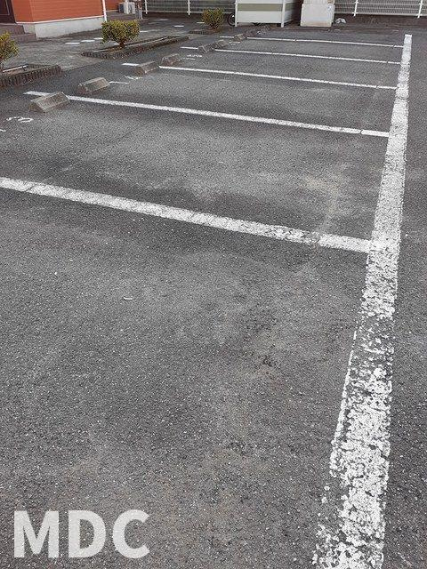 クィーンパレスＴＡＤＡ．Ｃ棟の駐車場
