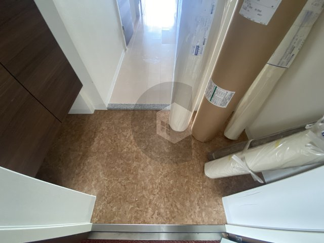 Luxe布施北2の玄関