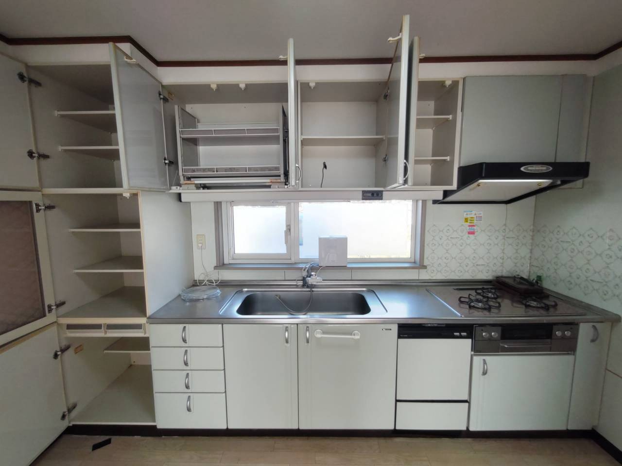昭和中央1丁目中古住宅のキッチン