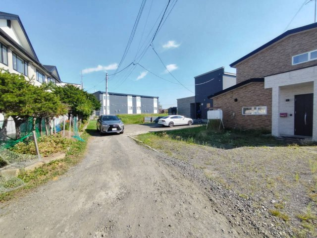 昭和中央1丁目中古住宅の前面道路含む現地写真