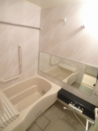 レジデンスシャルマン月島の浴室|※別部屋参照