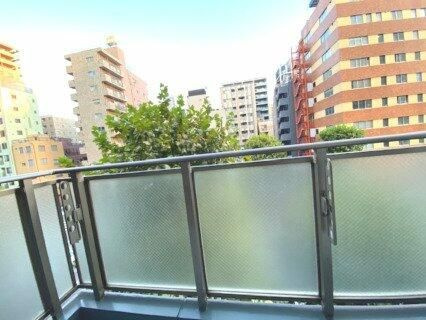 プライムアーバン日本橋横山町のバルコニー|※別部屋参照