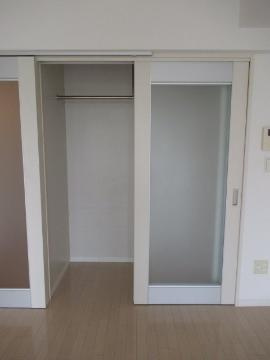 グランヴァレー彩都の収納|便利な収納スペースです