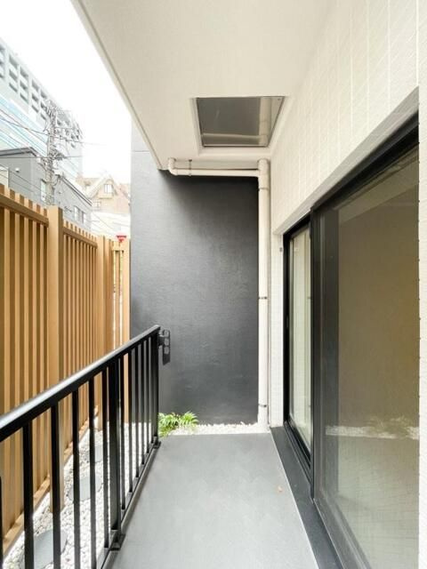 ＴＡＳＵＫＩ　ＲＩＣＨＥＳＳＥ　新宿山吹町のバルコニー