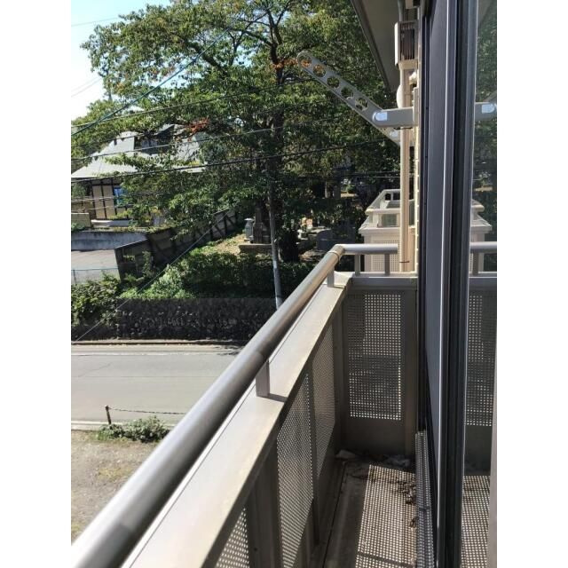 メゾン鈴亀のバルコニー