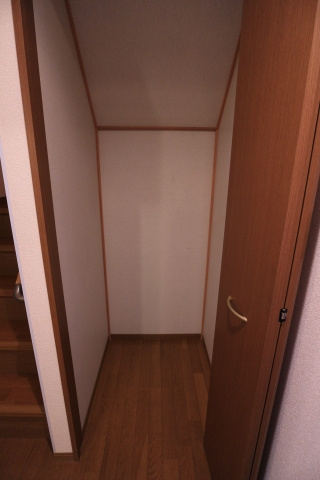 クレールタウン立花の収納