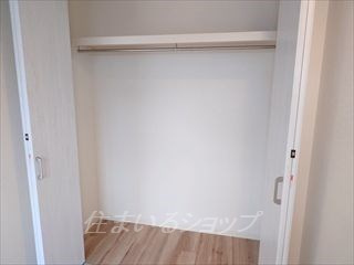クロッカス落合南の収納|クローゼット