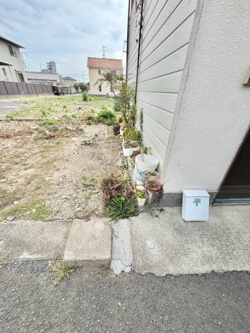 泉佐野市羽倉崎３丁目土地の外観|敷地北側境界付近を撮影