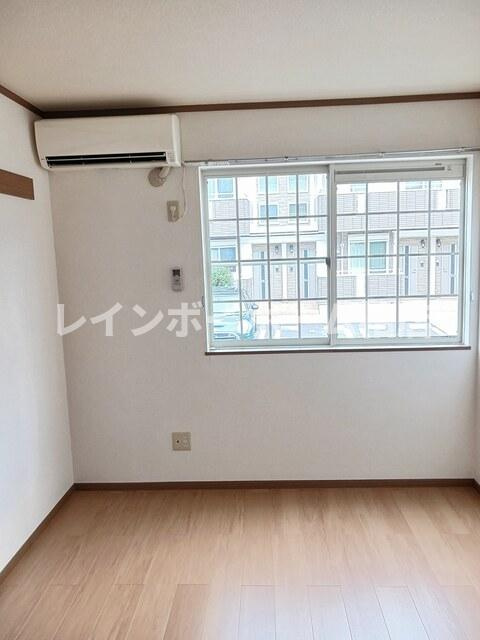 【仲介手数料：50％OFF】対象物件！の居間・リビング|ゆったり過ごせる居間です