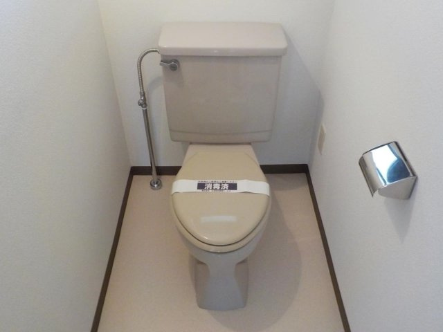 アステール荻窪のトイレ|コンパクトで使いやすいトイレです