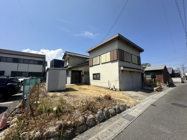 馳出町三丁目貸家