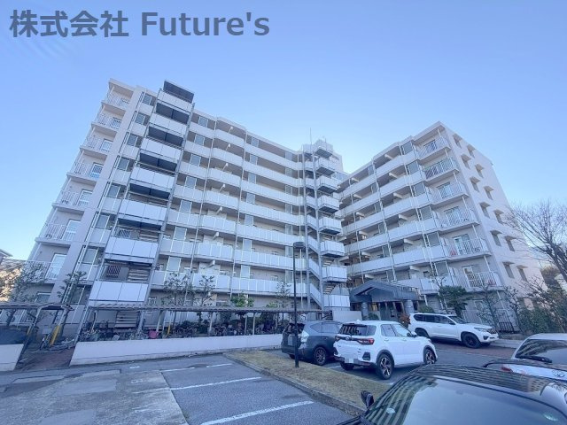 藤和シティコープ三郷の外観|現地の写真になります。