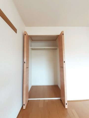 エバグリーンＢの収納|便利な収納スペースです
