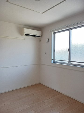 グラーベン沖　Ａの内装|中はこのようになっています