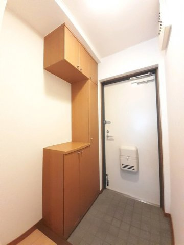 クレールコートの玄関|きれいな玄関です