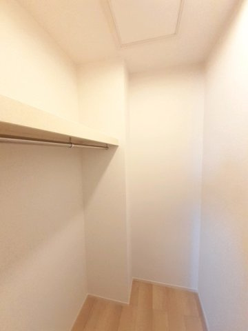 ドミール　コウナンの収納|小物を収納するのに便利です