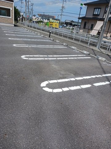 ノーベル　Ａ棟の駐車場|駐車場です