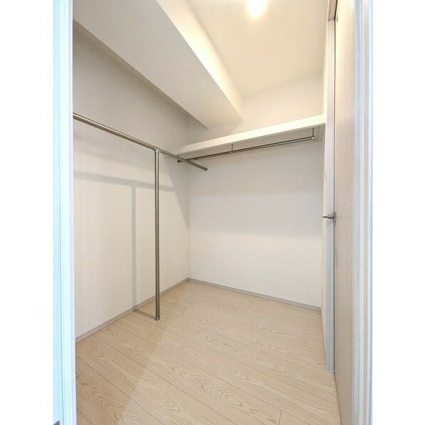 名古屋市中区平和２丁目の賃貸マンションの収納