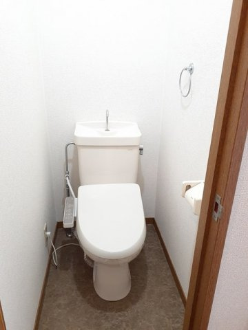 ニューシティサルビアのトイレ|コンパクトで使いやすいトイレです