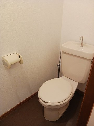 シエヌーのトイレ|ゆったりとした空間のトイレです