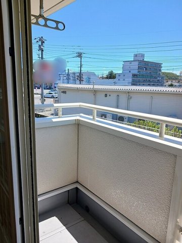 ドゥアビエスタのバルコニー|開放的で明るい空間を演出してくれるバルコニーです