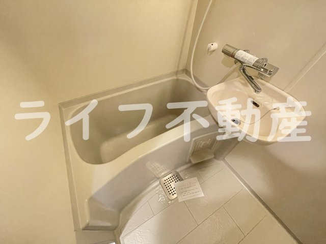 グランドゥルイの浴室|日々の暮らしに欠かせないお風呂です
