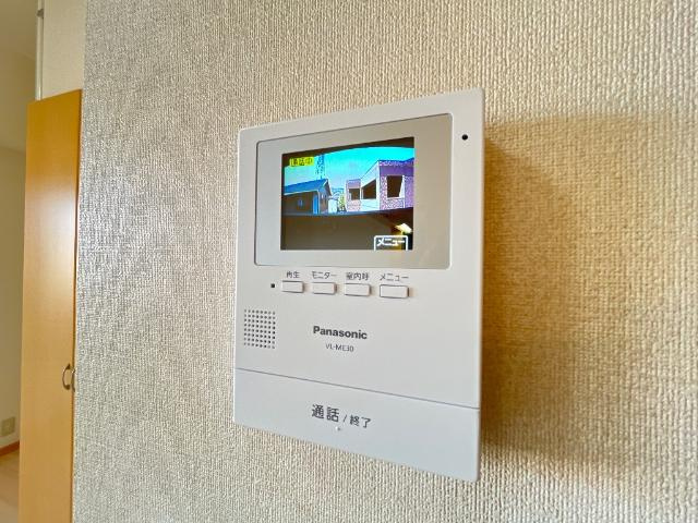 ミロワール伍番館の内装|カメラ付インターホン