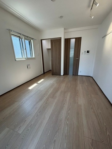 Ｔｈｅ　Ｓｈｉｎａｇａｗａ　Ｅａｓｔ　Ｒｅｓｉｄｅｎｃｅの居間・リビング|ゆったりとしたリビングです