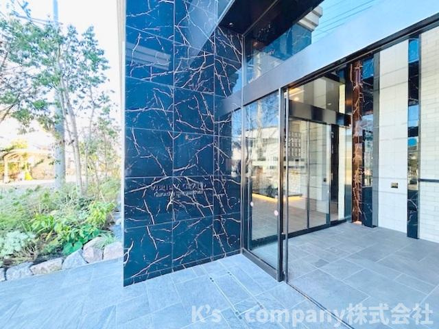 茅ヶ崎市東海岸南4丁目　ヴェレーナグラン茅ヶ崎東海岸|エントランス周辺スペース◇