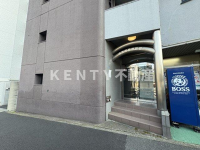 【エントランス】 | 須賀マンション | 清潔なエントランスです