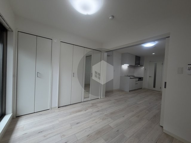 クリエオーレ菱屋西の寝室