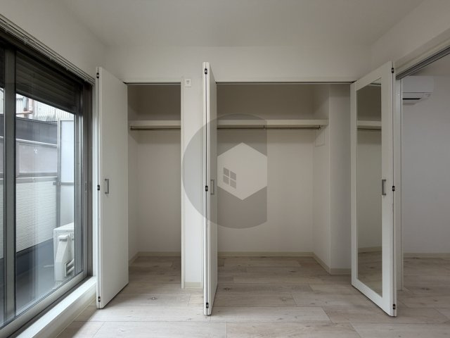 クリエオーレ菱屋西の収納