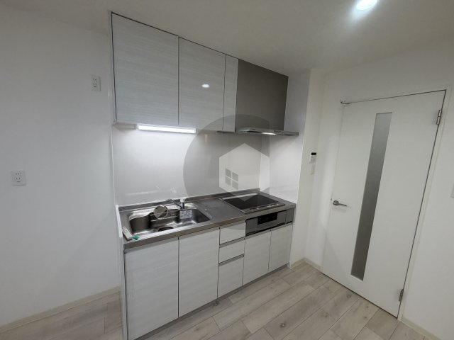 クリエオーレ菱屋西のキッチン