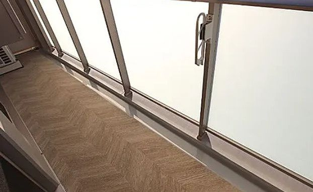 エルフォルテ東日暮里のバルコニー