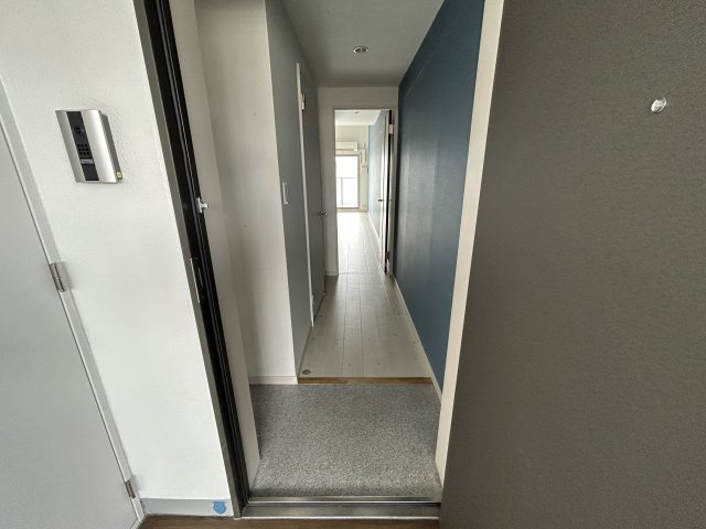 スカイ・シーフロント塩屋の玄関