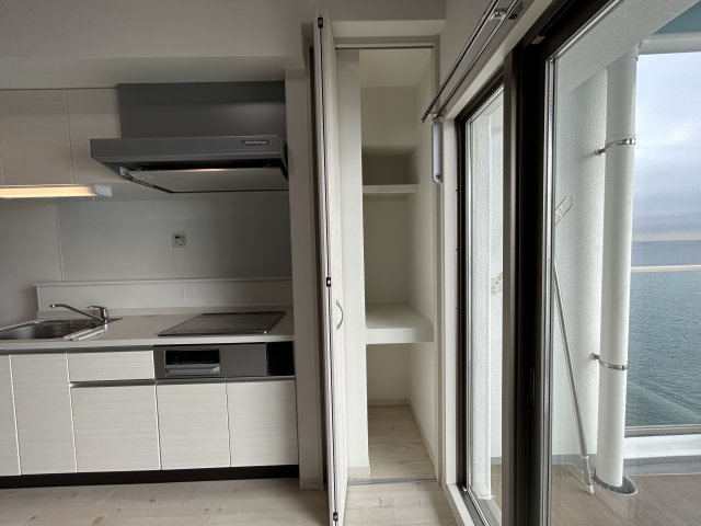 スカイ・シーフロント塩屋の内装