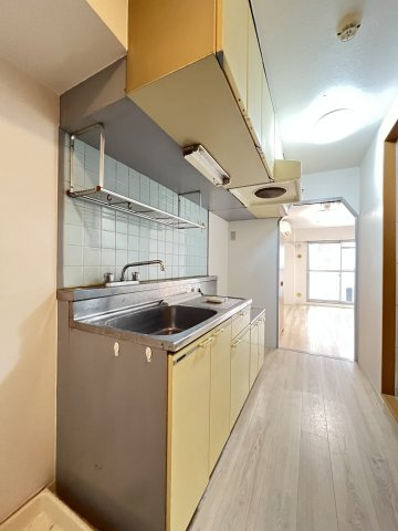 ※403号室参考写真