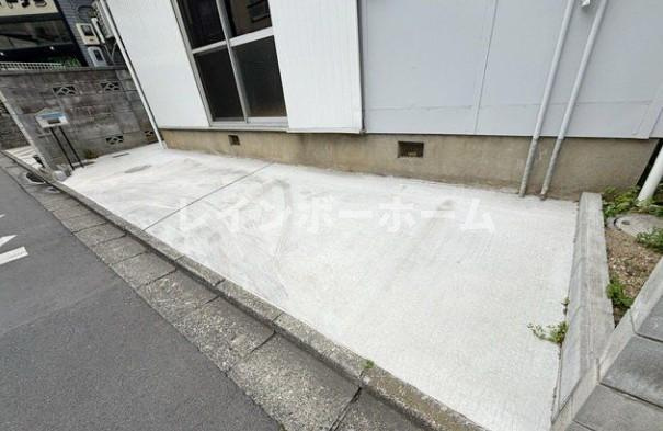 上福岡戸建の駐車場