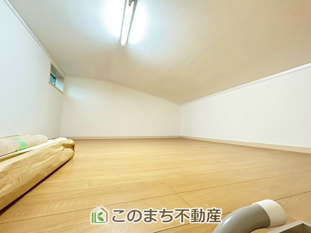 鹿沼市麻苧町中古戸建の洗面所|２階にも洗面台完備しております！
