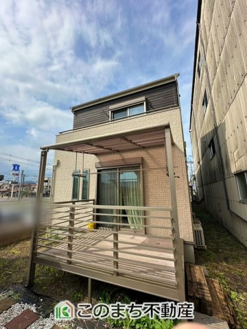 鹿沼市麻苧町中古戸建の外観|"住宅購入に関するご不安点。住宅ローンや入居後のこと。
お引渡し後もしっかりサポートさせていただきます。
お気軽にお問い合わせくださいませ。"
