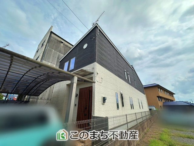 鹿沼市麻苧町中古戸建の浴室|"ゆったり１坪バスには換気・乾燥・暖房機能付き！！
大人も足を伸ばせるゆったり浴槽！！
ご家族皆さんで入っても、一人でゆっくり入っても一日の疲れを癒してくれるお風呂です！！"
