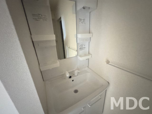 徳島市北沖洲３丁目のアパートの洗面所