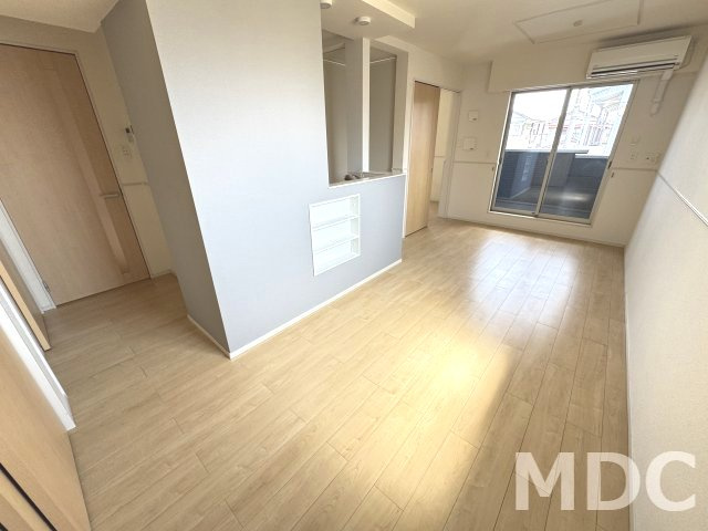 徳島市北沖洲３丁目のアパートの居間・リビング