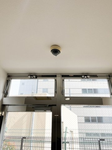 ニッケノーブルハイツ江坂のセキュリティ|防犯カメラ