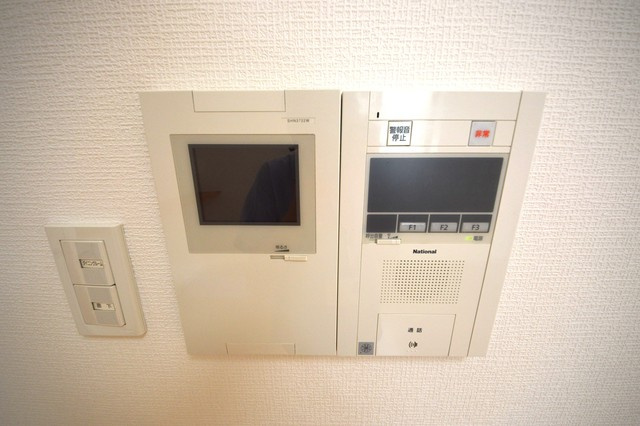 ニッケノーブルハイツ江坂のセキュリティ