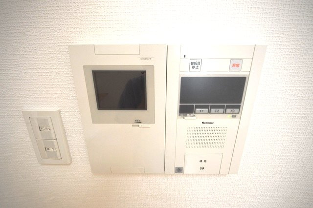 ニッケノーブルハイツ江坂のセキュリティ