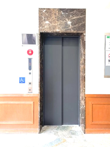 ニッケノーブルハイツ江坂のその他共用部分|エレベータホール