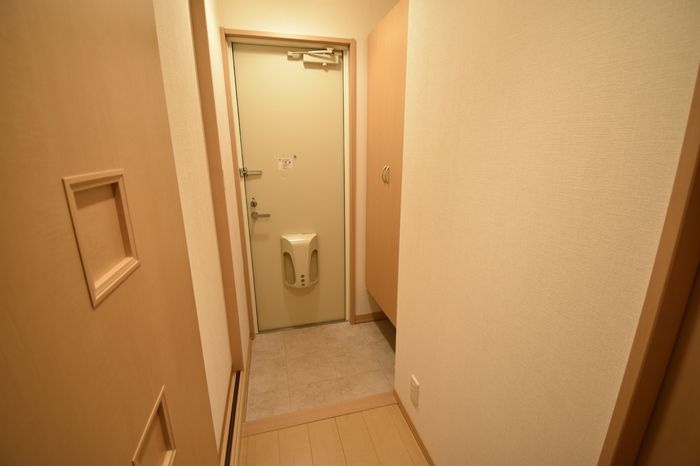 サニー ヴィレッジの玄関