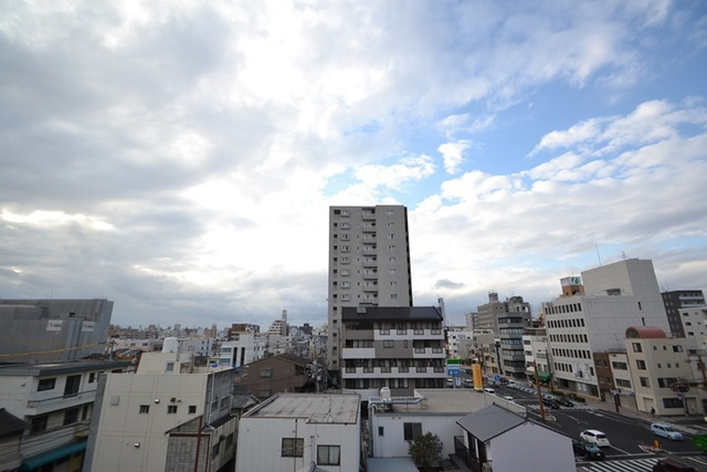 月光　千日前の展望